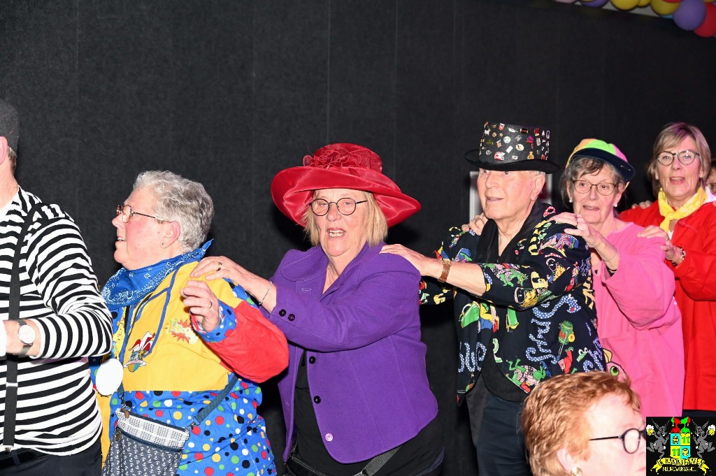 ../Images/Senioren carnaval 2024 331.jpg